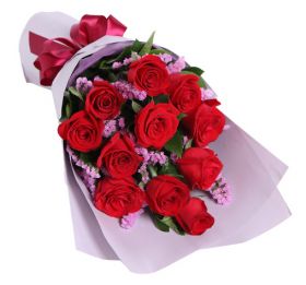 send a bouquet of 12 red roses to japan